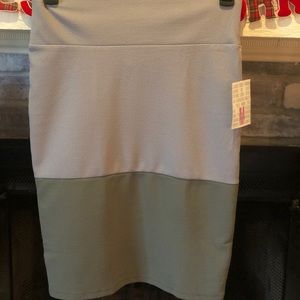 Brand new LuLaRoe Cassie Skirt, size Medium
